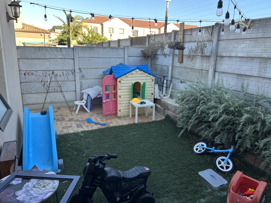 3 Bedroom Property for Sale in Brackenfell South Western Cape